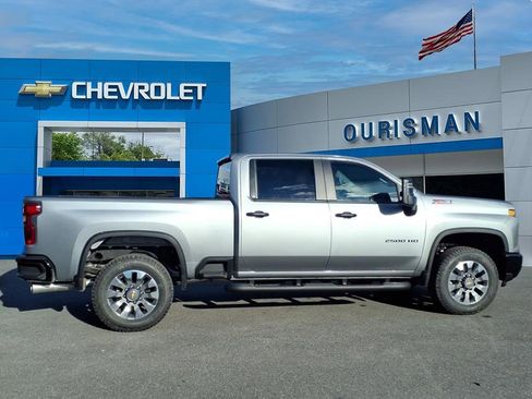 New 2026 Chevrolet Silverado 2500 Custom w/ Custom Value Package image 2