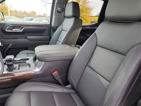 New 2026 GMC Sierra 1500 Elevation w/ Elevation Premium Package image 15