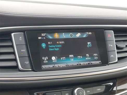 Used 2018 Buick Enclave Premium w/ Experience Buick Package image 26