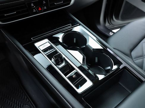 New 2026 Volkswagen Atlas SE image 63