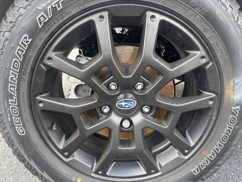 Certified 2025 Subaru Crosstrek 2.5i Wilderness image 9