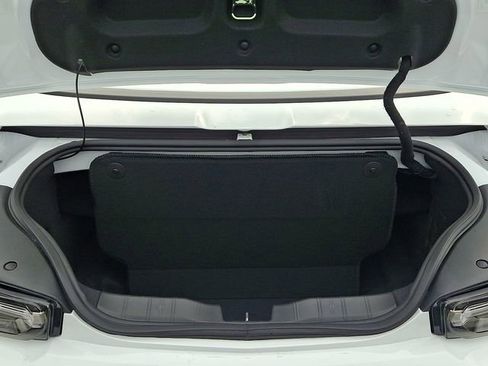 Used 2022 Chevrolet Camaro ZL1 image 29