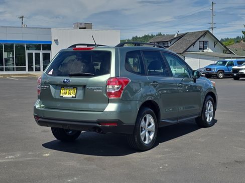 Used 2015 Subaru Forester 2.5i Premium w/ All-Weather Package AWD/4WD image 5