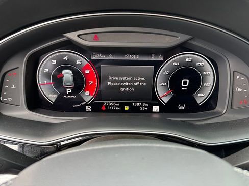 Used 2023 Audi SQ8 Prestige image 32