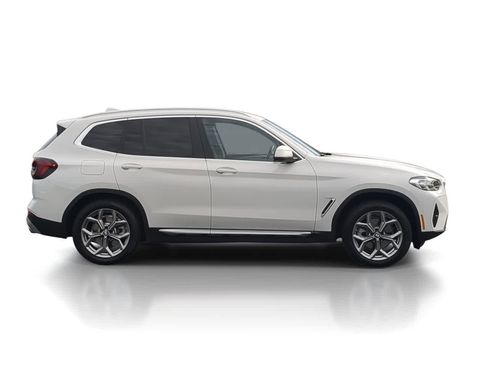 Used 2023 BMW X3 xDrive30i w/ Convenience Package image 9