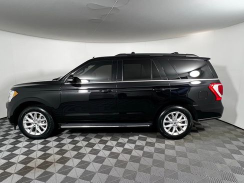 Used 2021 Ford Expedition XLT image 7