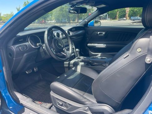 Used 2019 Ford Mustang GT Premium w/ GT Performance Package RWD image 10