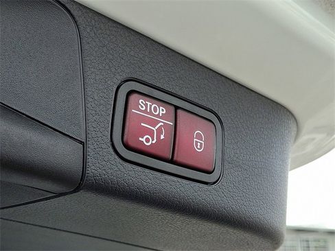 New 2026 Mercedes-Benz GLB 250 GLB 250 image 25