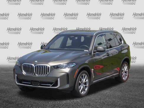 Certified 2026 BMW X5 xDrive40i AWD/4WD image 5