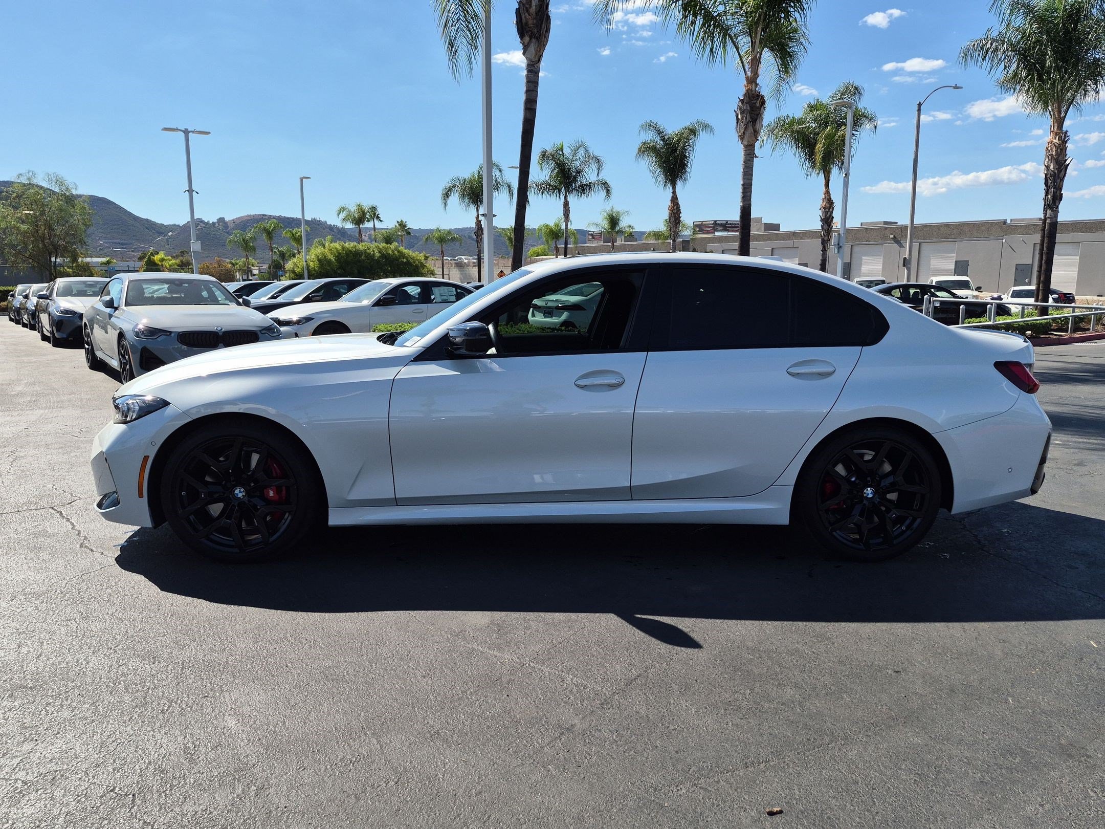 Used 2025 BMW M340i w/ Premium Package RWD image 7