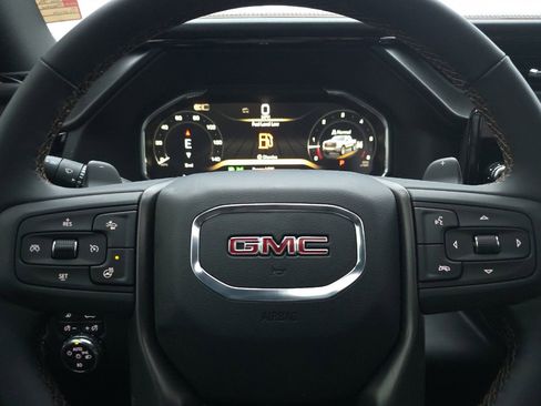 Used 2026 GMC Sierra 1500 AT4 w/ AT4 Premium Package AWD/4WD image 26