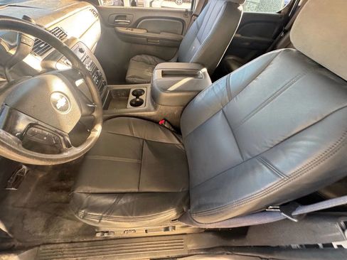 Used 2009 Chevrolet Tahoe LS w/ Skid Plate Package image 9