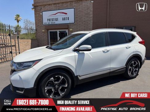 Used 2019 Honda CR-V Touring image 4