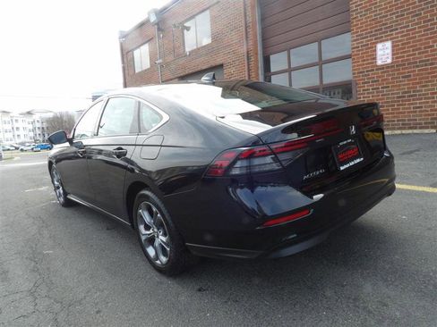 Used 2024 Honda Accord EX image 3