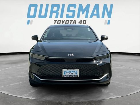 Certified 2026 Toyota Crown AWD/4WD image 2