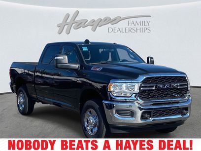 New 2024 RAM 2500 Tradesman w/ Chrome Appearance Group