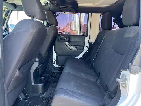 Used 2016 Jeep Wrangler Unlimited Sport w/ Quick Order Package 24S AWD/4WD image 13