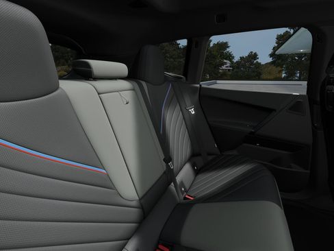 New 2026 BMW iX M70 image 10