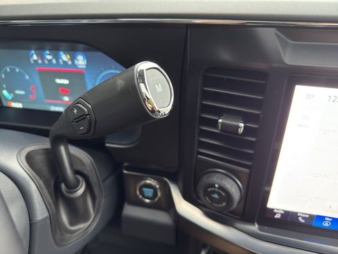 New 2026 Ford F350 Lariat w/ Black Appearance Package image 39