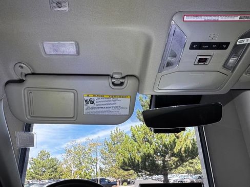 Used 2023 Toyota RAV4 XLE AWD/4WD image 38