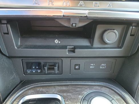 Used 2021 Nissan Armada Platinum w/ Captain's Chairs Package RWD image 23