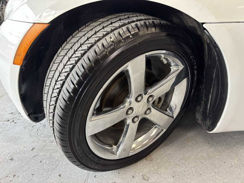 Used 2009 Pontiac Solstice GXP w/ Premium Package image 32