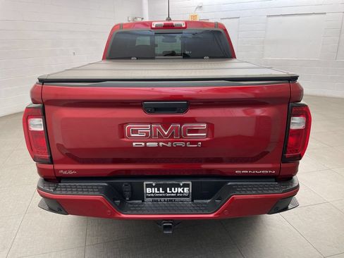 Used 2025 GMC Canyon Denali AWD/4WD image 7