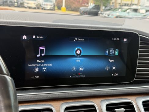 Used 2020 Mercedes-Benz GLS 450 4MATIC image 22
