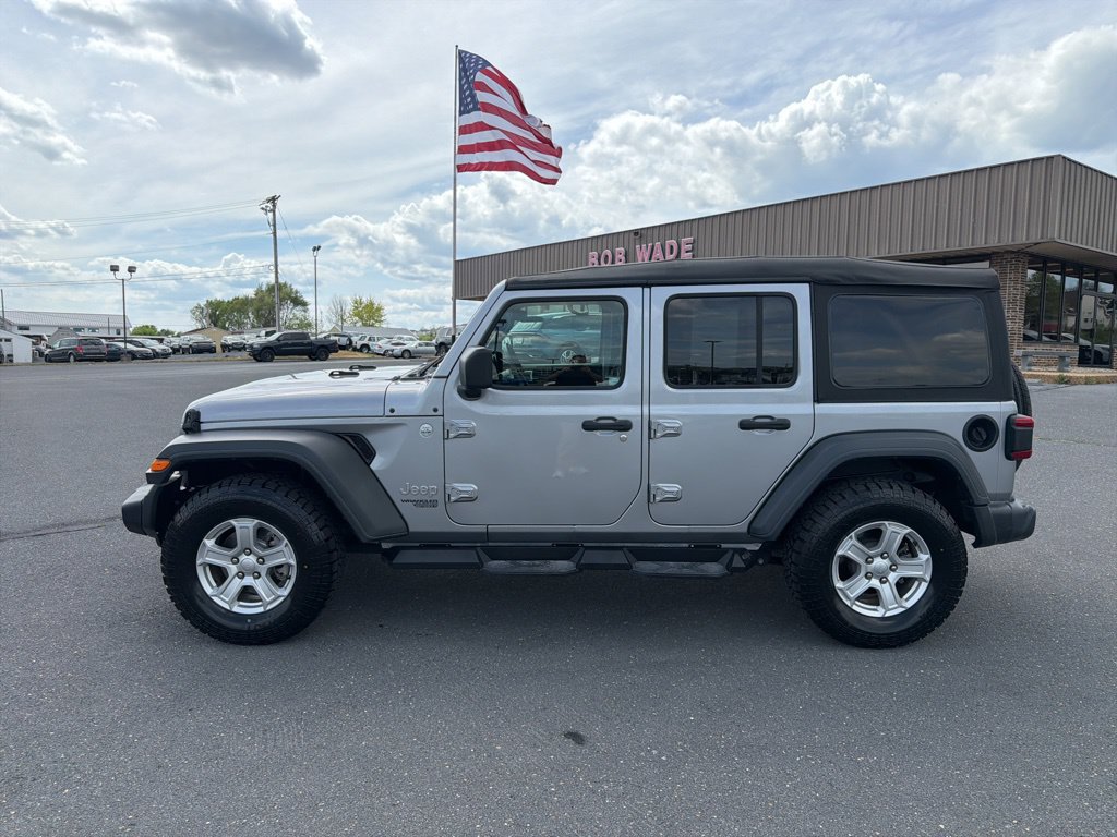 Used 2021 Jeep Wrangler Unlimited Sport AWD/4WD image 2