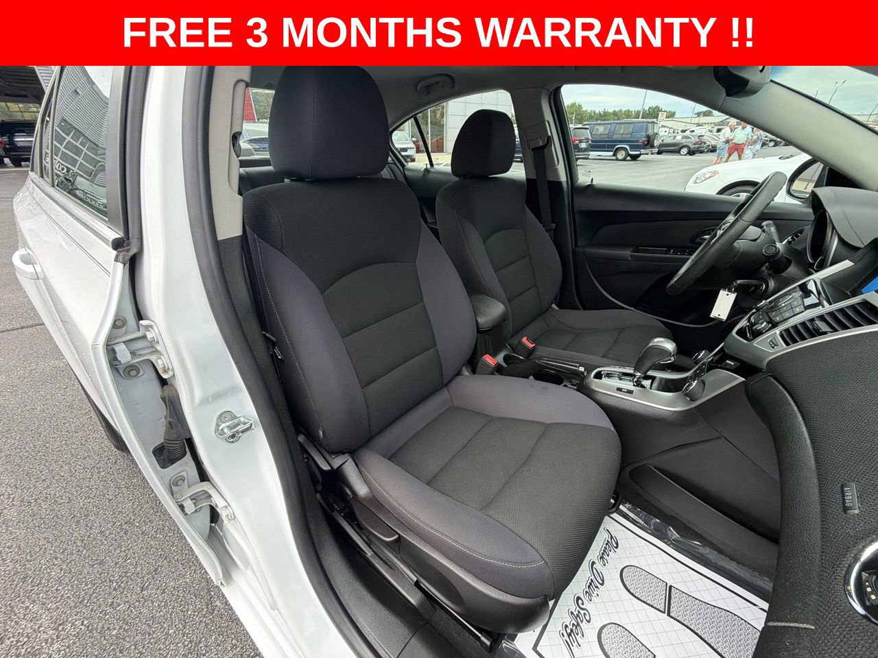Used 2016 Chevrolet Cruze LT FWD image 19