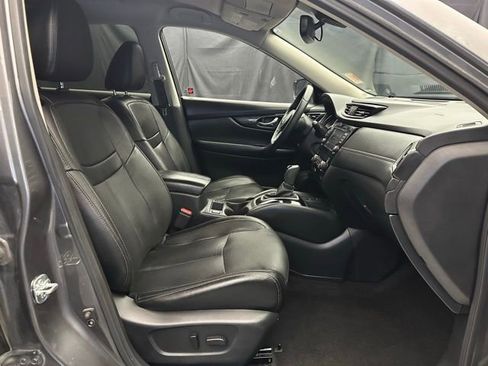 Used 2020 Nissan Rogue SL AWD/4WD image 14