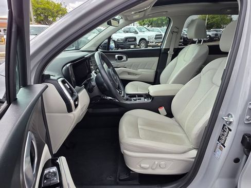 Used 2023 Kia Sorento SX FWD image 14