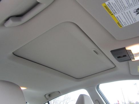 Used 2020 Nissan Altima 2.5 SV image 22