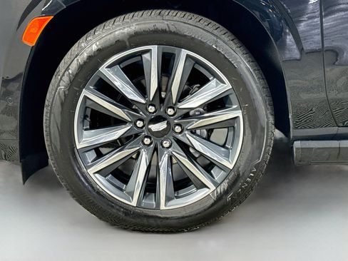 Used 2024 Cadillac Escalade Sport Platinum AWD/4WD image 38