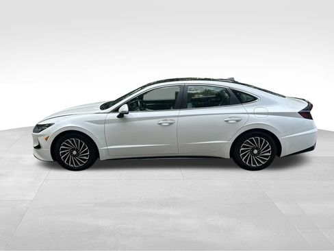 Used 2021 Hyundai Sonata Limited w/ Cargo Package FWD image 2