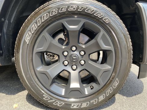 Used 2025 RAM 1500 Big Horn AWD/4WD image 13