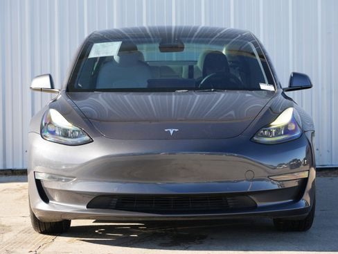 Used 2022 Tesla Model 3 Long Range image 7