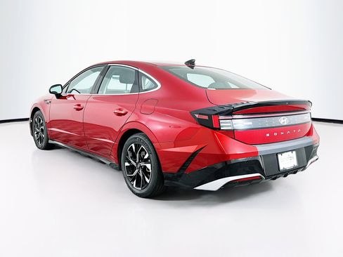 Used 2024 Hyundai Sonata SEL FWD image 5