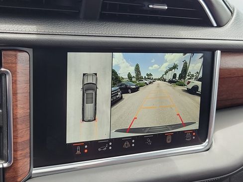 Used 2023 GMC Yukon XL Denali Ultimate AWD/4WD image 33