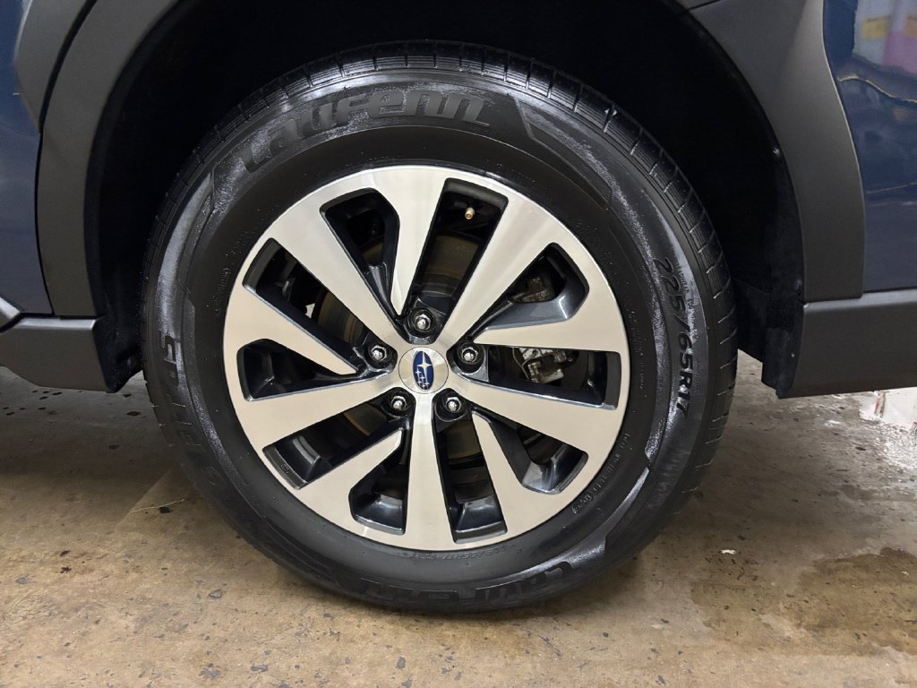 Used 2024 Subaru Outback Premium AWD/4WD image 36