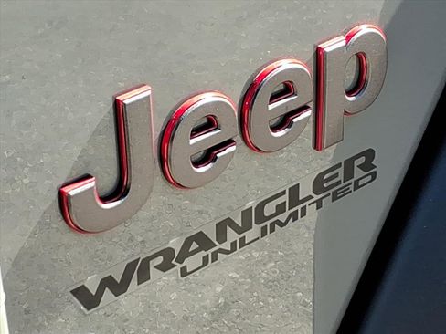 Used 2021 Jeep Wrangler Unlimited Rubicon image 29