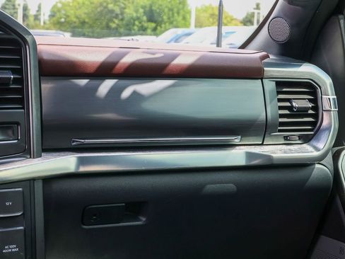 Used 2021 Ford F150 Lariat AWD/4WD image 16