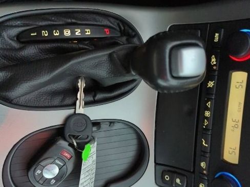 Used 2005 Chevrolet Corvette Coupe w/ Preferred Equipment Group image 15