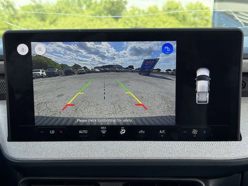 Used 2025 Ford Maverick XLT FWD image 16