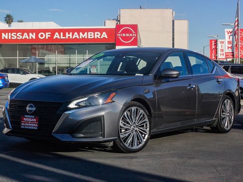 Certified 2023 Nissan Altima 2.5 SL image 2