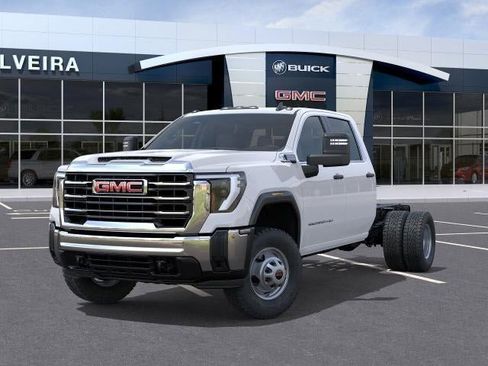 New 2025 GMC Sierra 3500 Pro w/ Convenience Package image 33