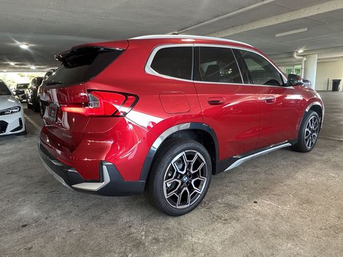 Used 2026 BMW X1 xDrive28i AWD/4WD image 7