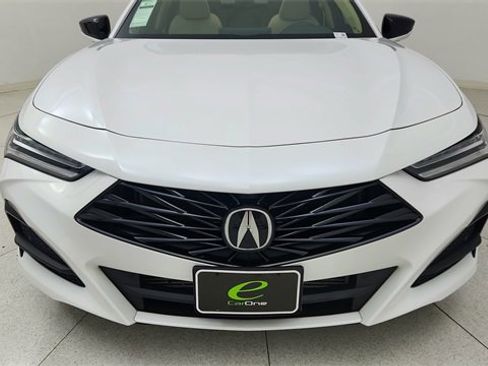 Used 2025 Acura TLX w/ Technology Package image 8