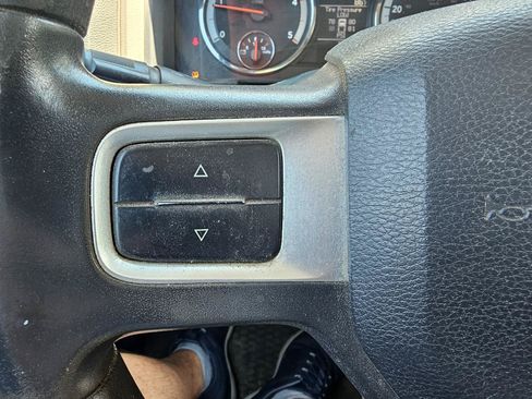 Used 2011 RAM 2500 ST w/ ST Popular Equipment Group AWD/4WD image 35