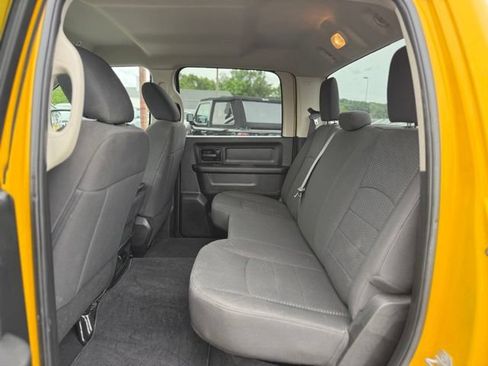 Used 2019 RAM 1500 Express w/ Wheel & Sound Group AWD/4WD image 8